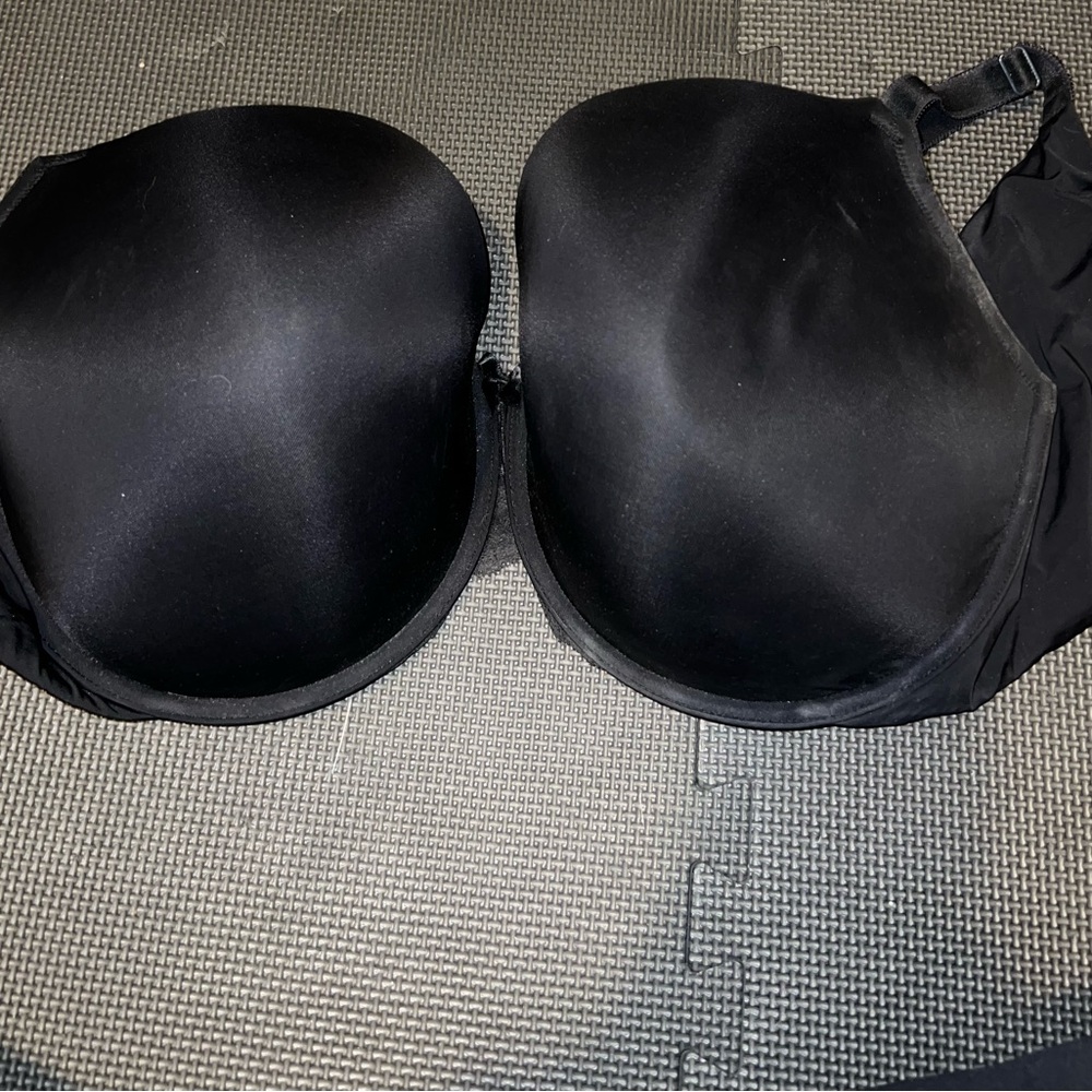 Torrid Plunge Bra 38H